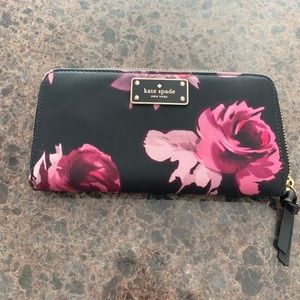 Kate Spade Neda Wallet